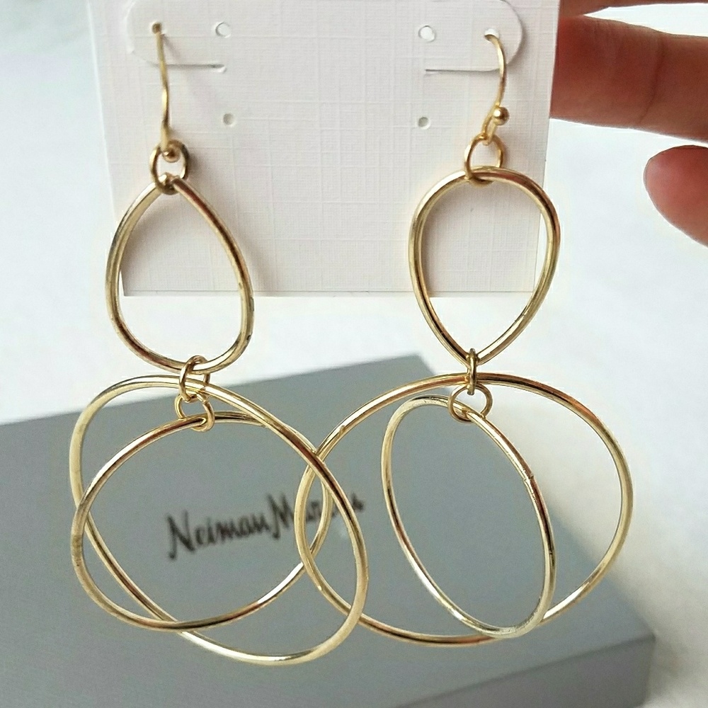 Neiman Marcus stunning gold earrings